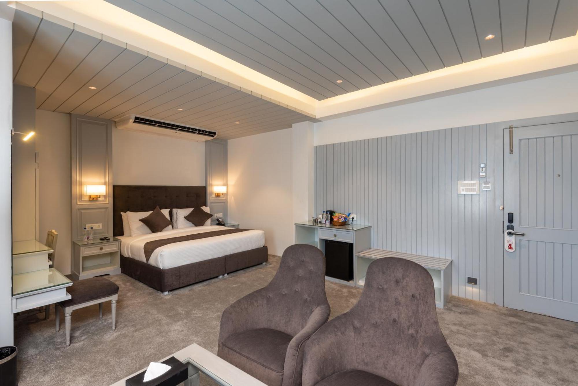 Hotel Grand Boulevard Durgjan Esterno foto